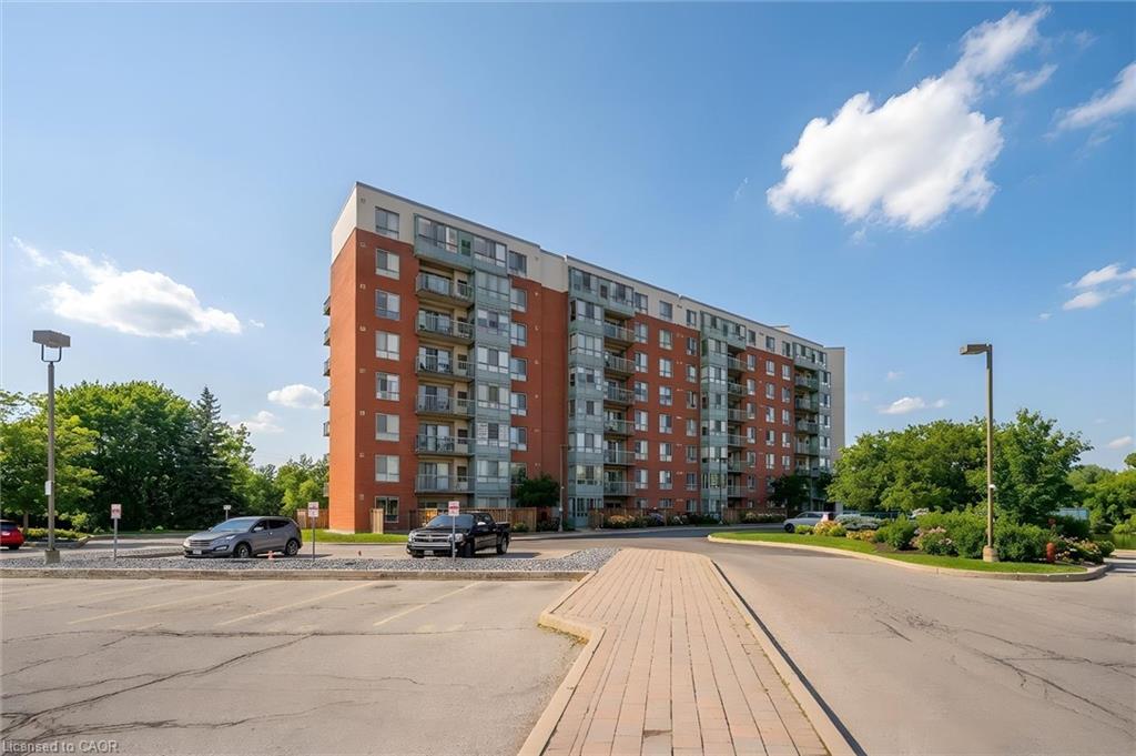 30-blue-springs-drive-waterloo-ontario-40867962