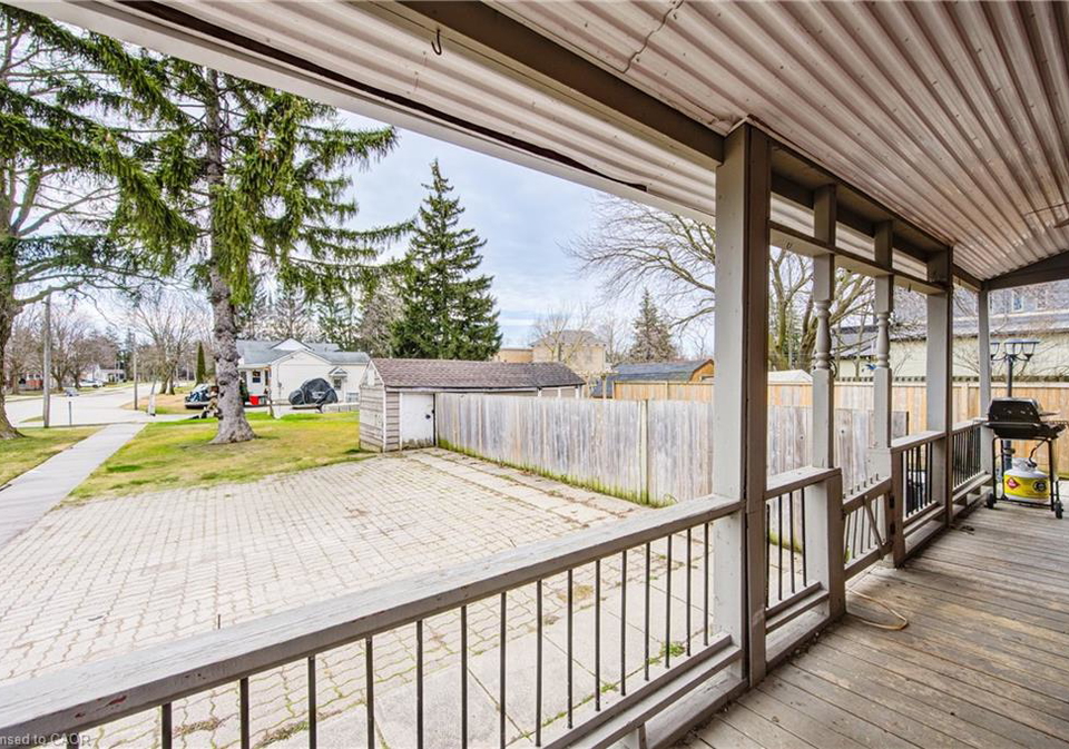 137-wellington-street-mitchell-ontario-40867972