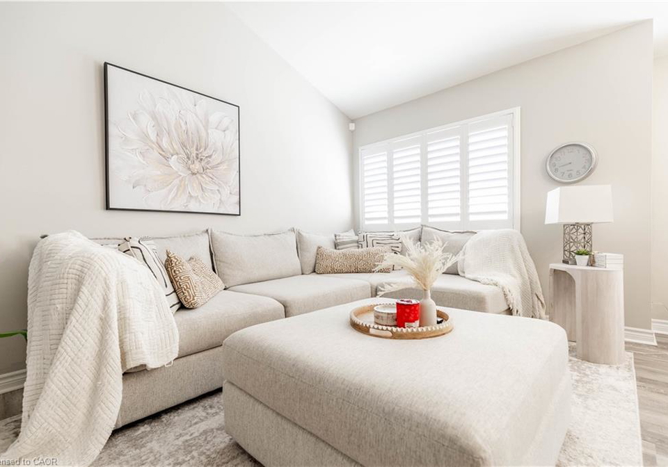 82-overlea-drive-kitchener-ontario-40867973