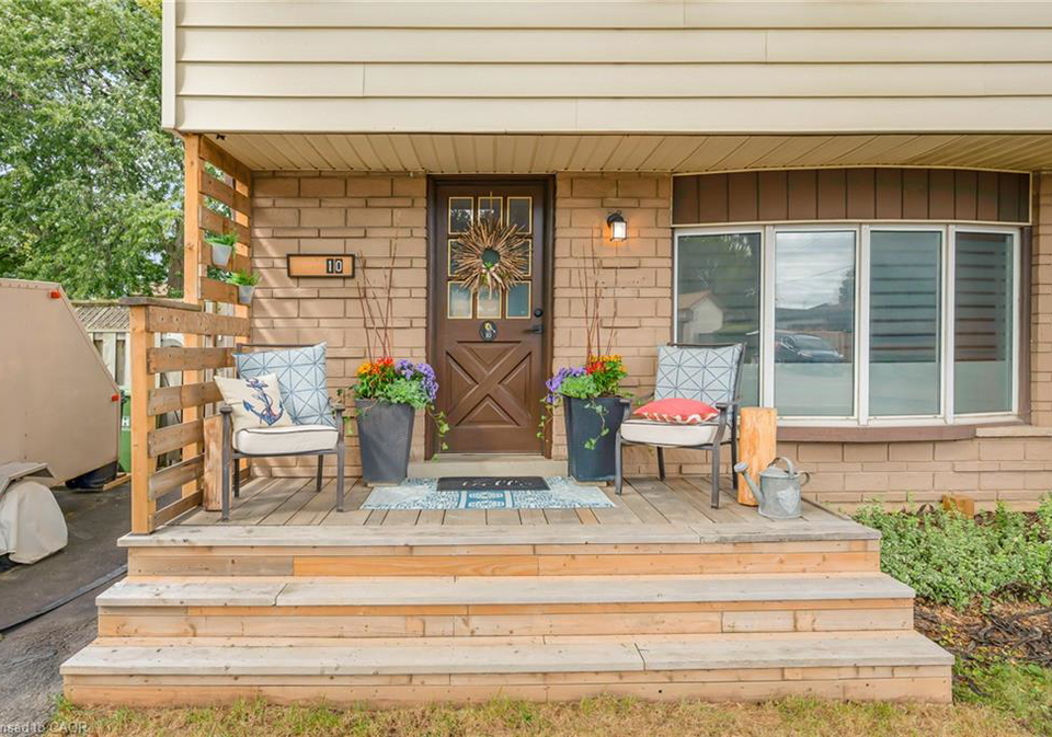 10-goldfinch-road-hamilton-ontario-40867975