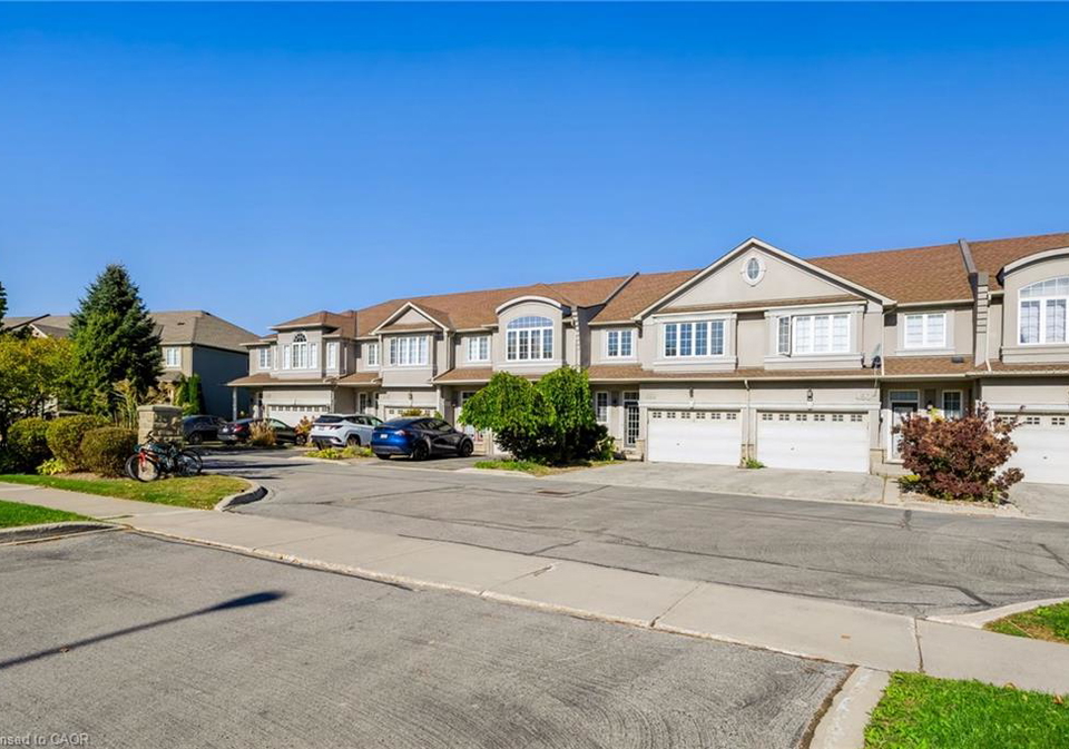 488-stonehenge-drive-ancaster-ontario-40867983