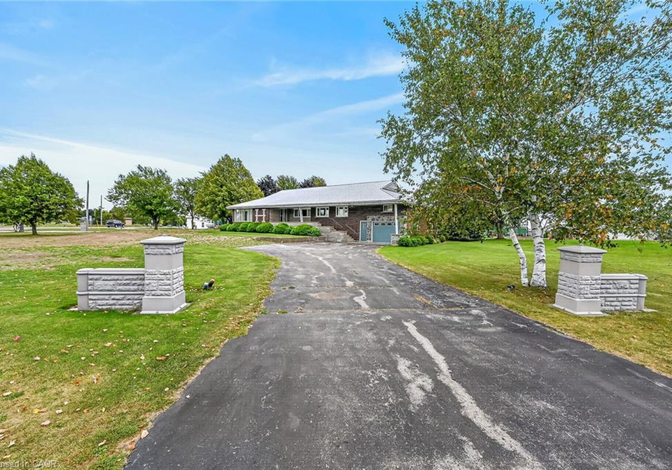 3910-highway-3-hagersville-ontario-40868009