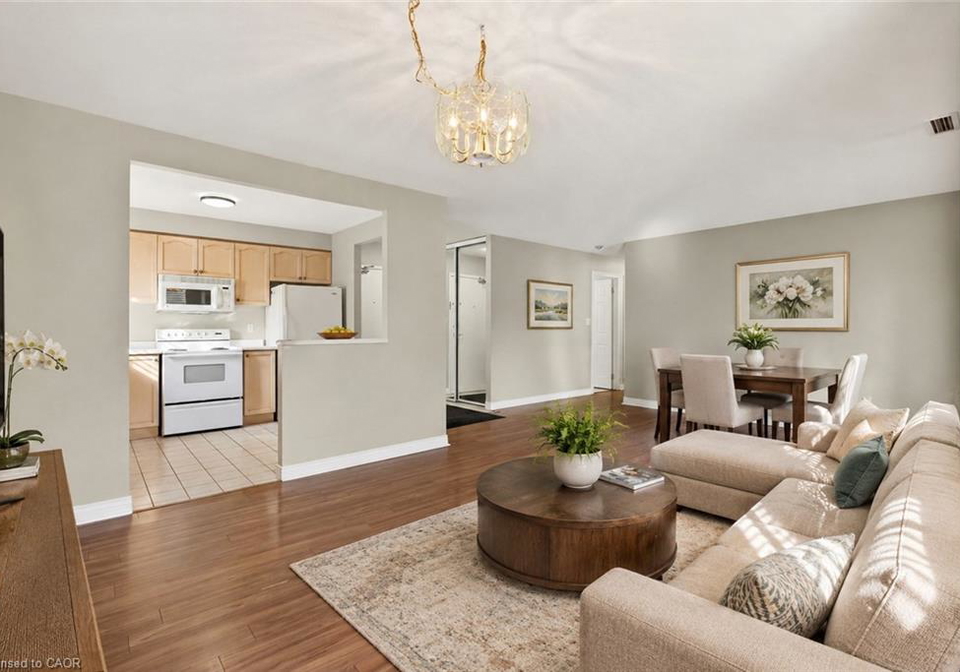 8-main-street-dundas-ontario-40868012