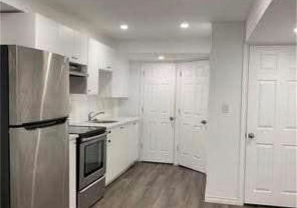 3-innswood-place-hamilton-ontario-40868042