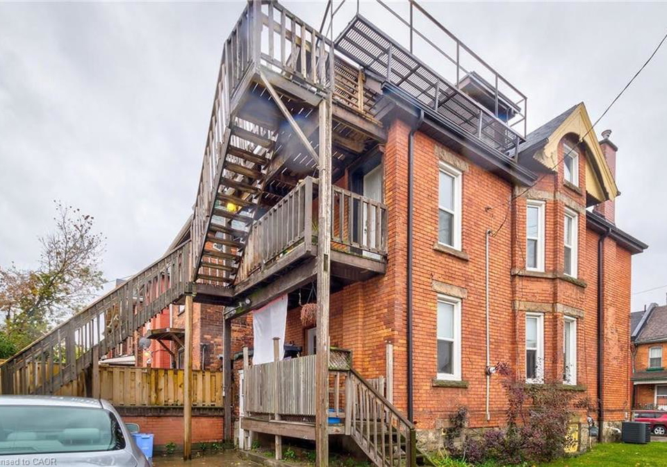 44-ashley-street-hamilton-ontario-40868075