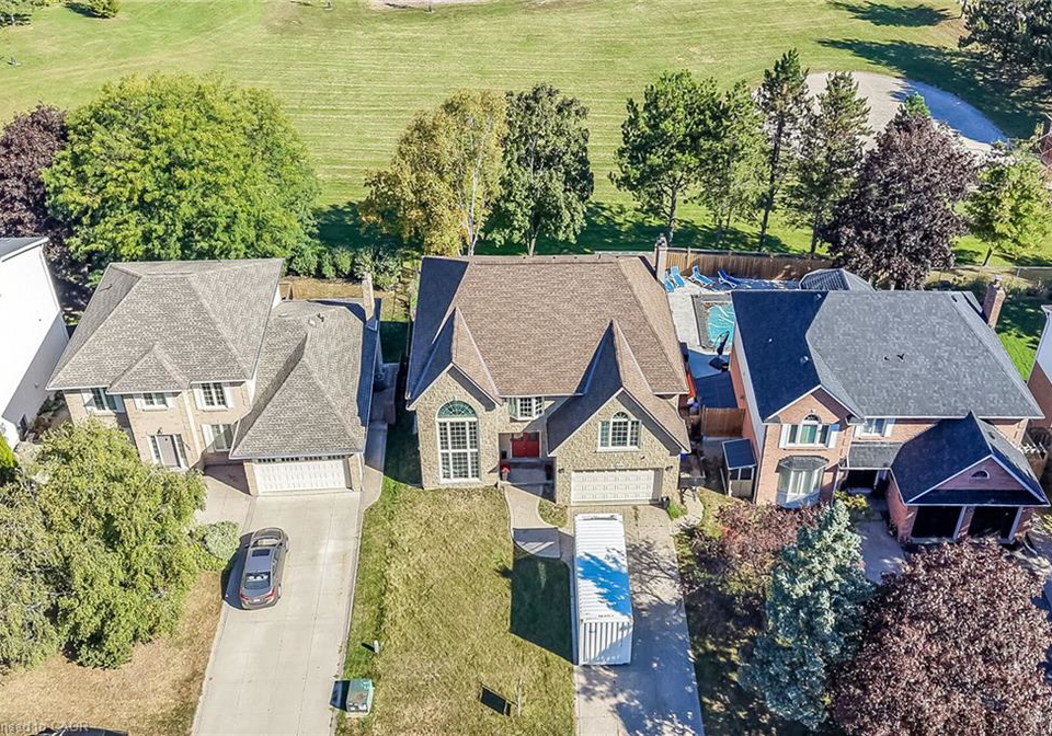 196-bluebell-crescent-ancaster-ontario-40868137