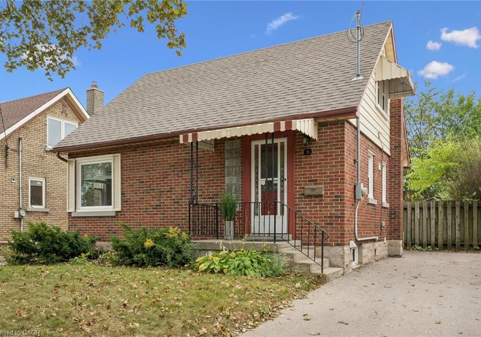 35-acacia-street-kitchener-ontario-40868160