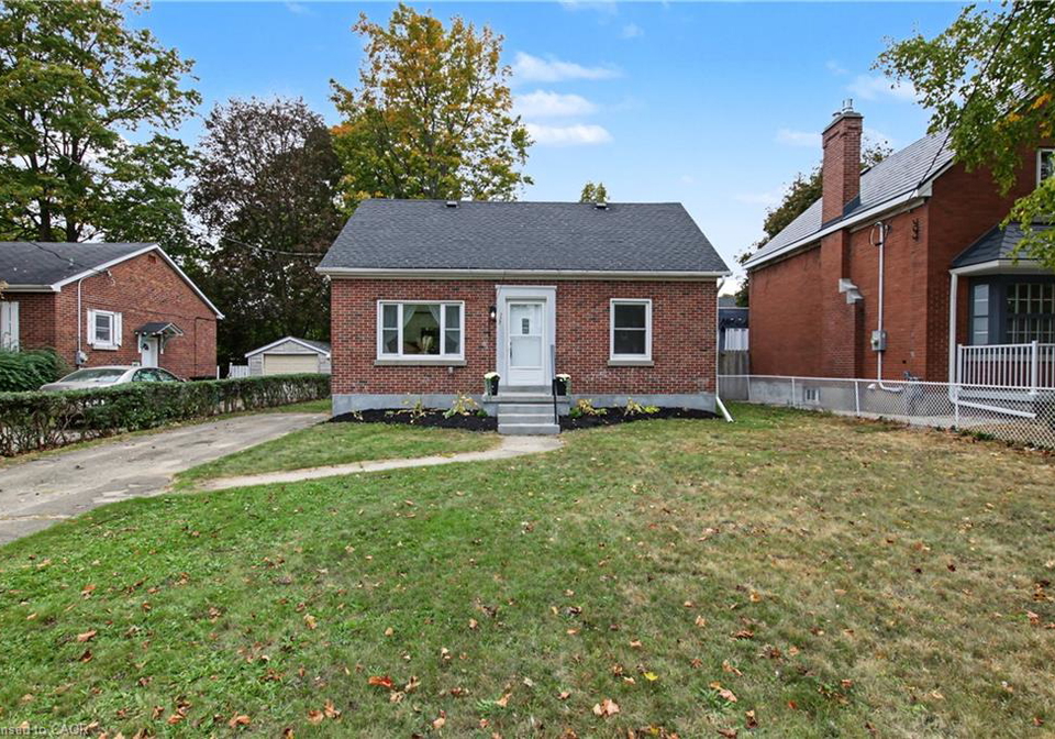 223-margaret-avenue-kitchener-ontario-40868243
