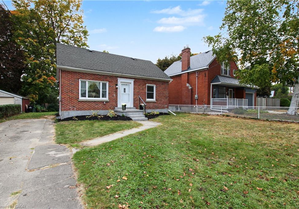 223-margaret-avenue-kitchener-ontario-40868243