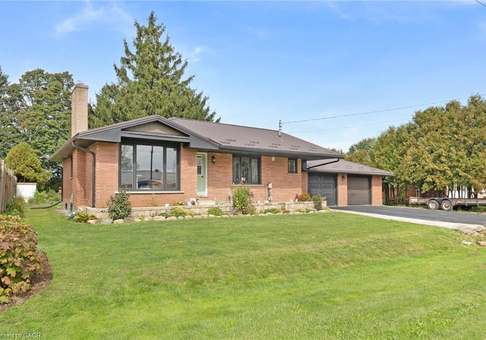 24-alpha-street-delhi-ontario-40868276