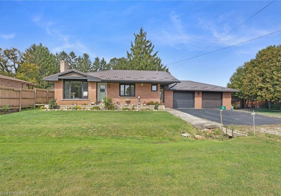 24-alpha-street-delhi-ontario-40868276