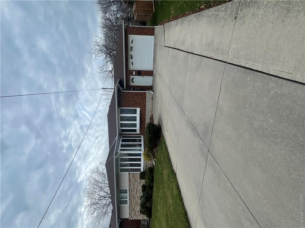 23-woodsview-avenue-grimsby-ontario-40868311