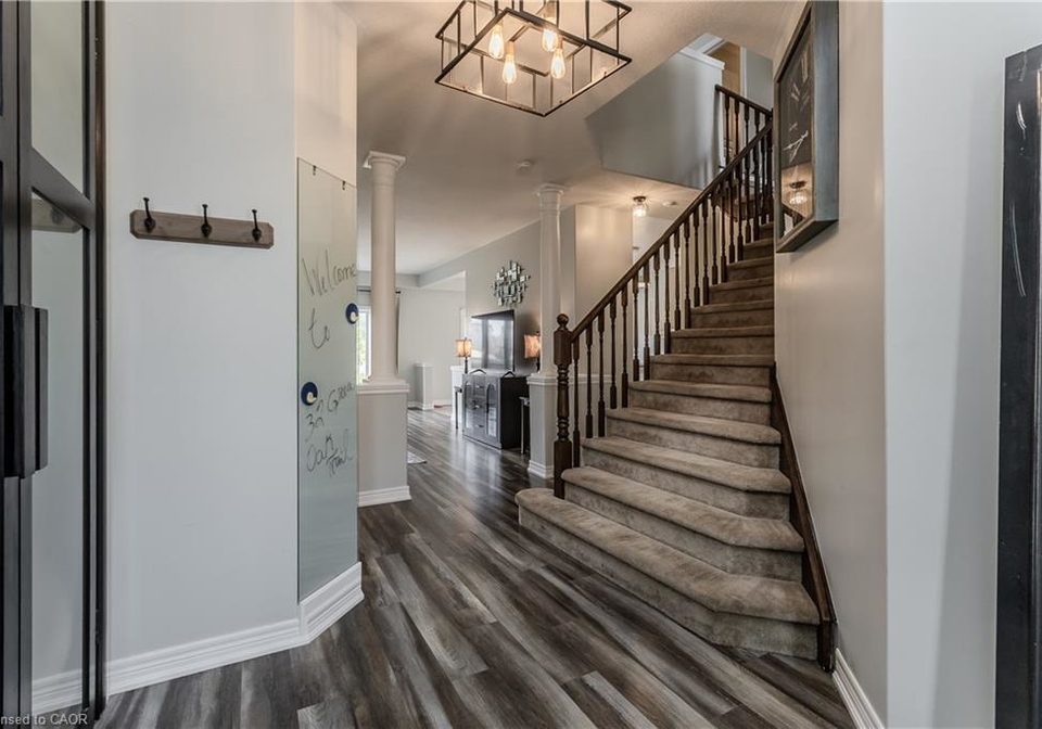 32-great-oak-trail-binbrook-ontario-40868336