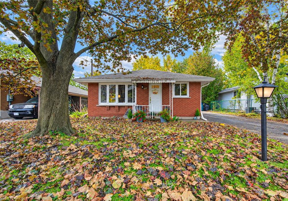 104-weichel-street-kitchener-ontario-40868338