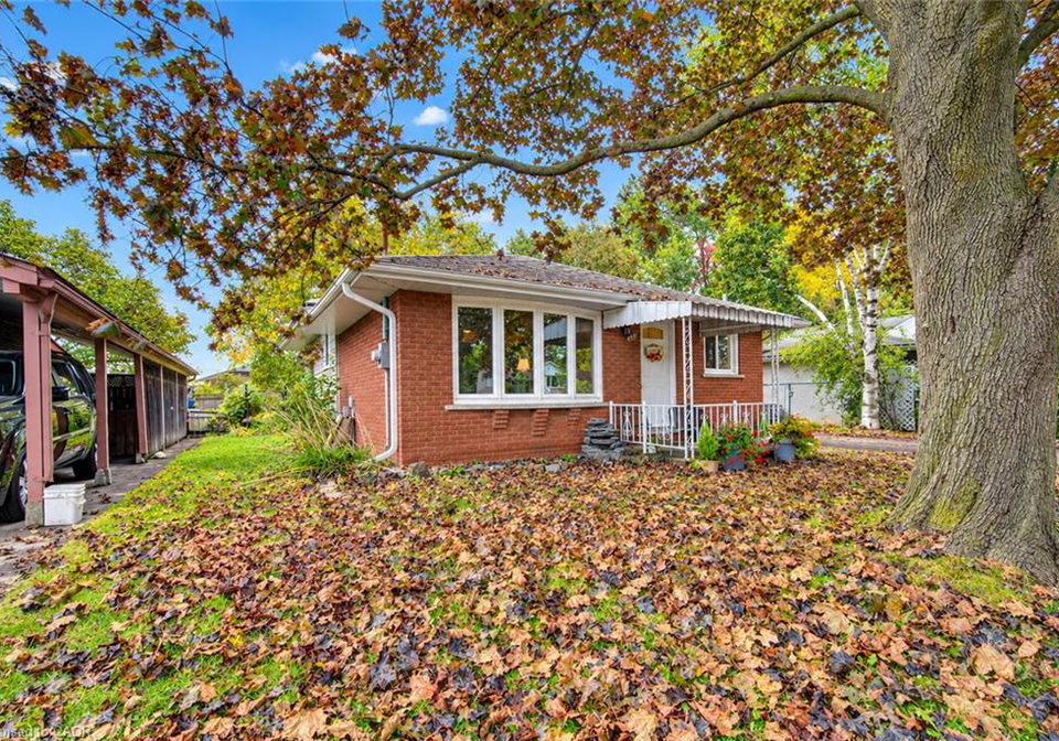 104-weichel-street-kitchener-ontario-40868338