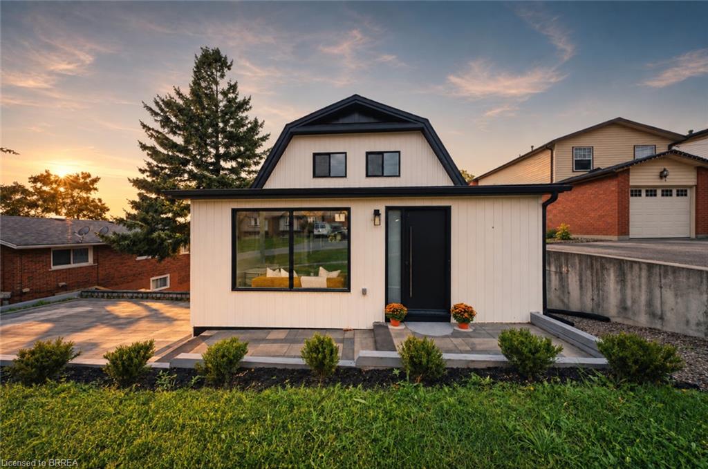 23-aberdeen-street-caledonia-ontario-40868350