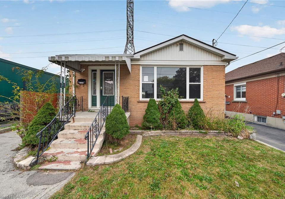 11-selkirk-avenue-hamilton-ontario-40868357
