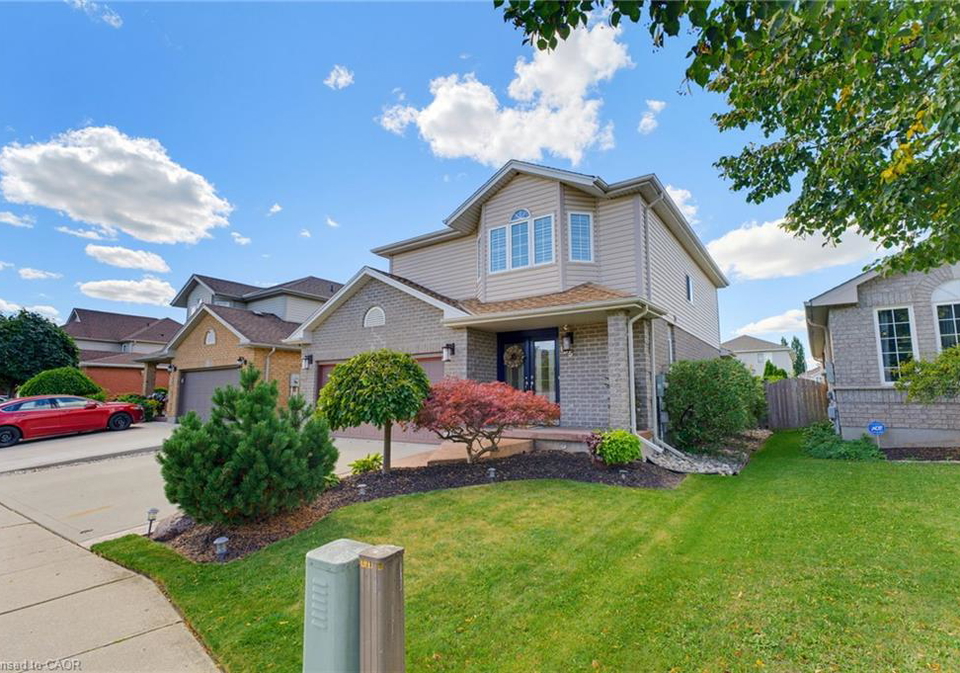 135-mcnichol-drive-cambridge-ontario-40868386