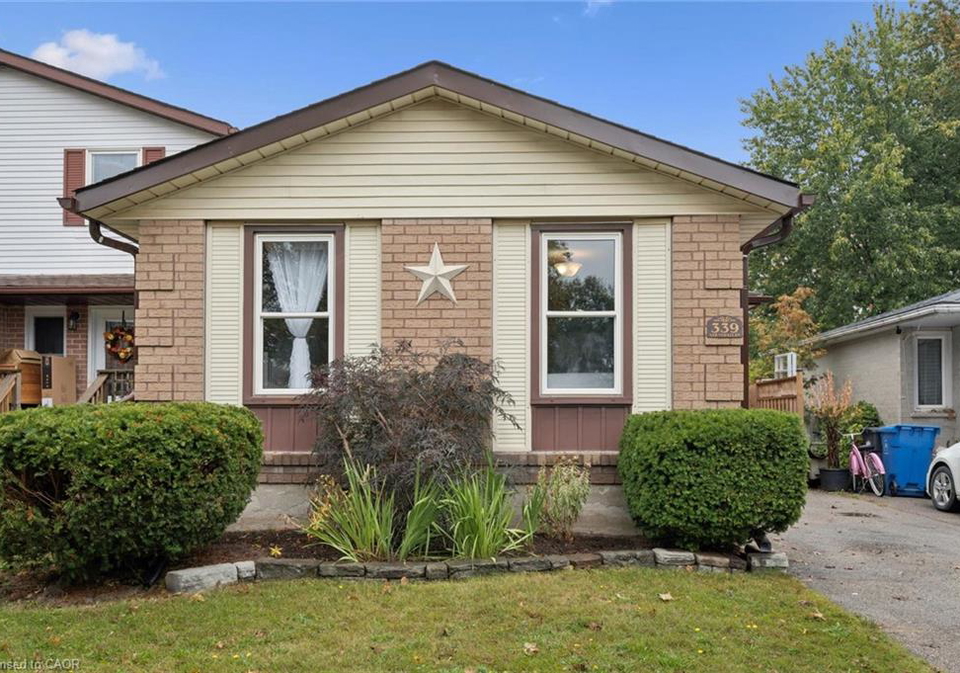 339-strathallan-street-fergus-ontario-40868421