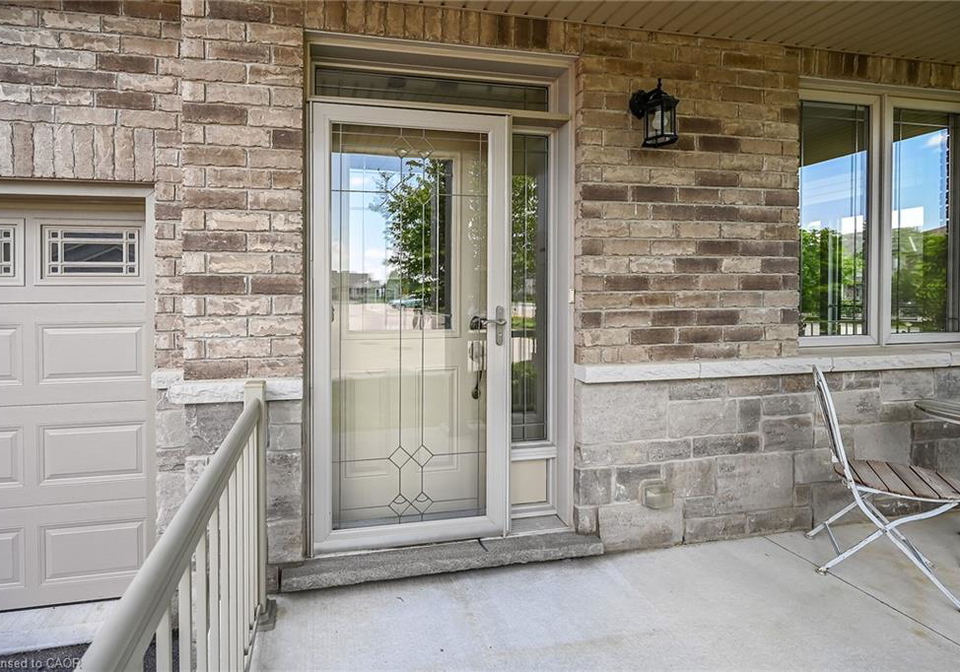 14-ecker-lane-binbrook-ontario-40868571