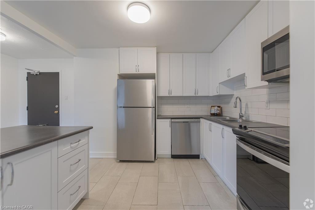 285-erb-street-w-waterloo-ontario-40868575