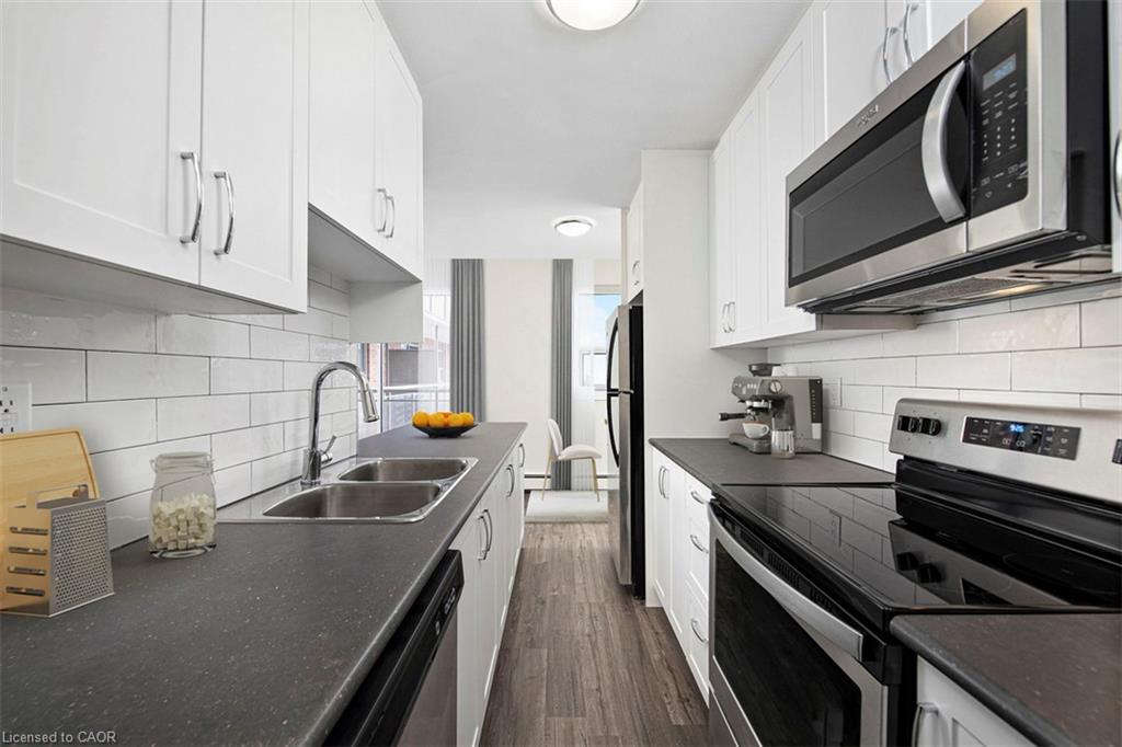607-heritage-drive-kitchener-ontario-40868601