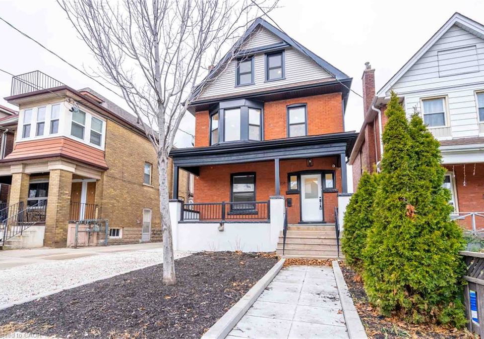 204-balsam-avenue-s-hamilton-ontario-40868603