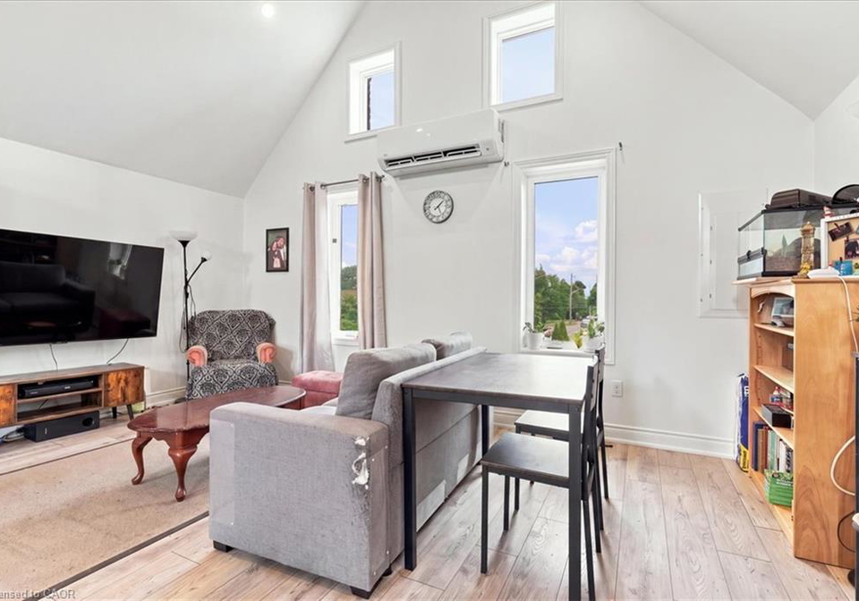 299-bridgeport-road-e-waterloo-ontario-40868631