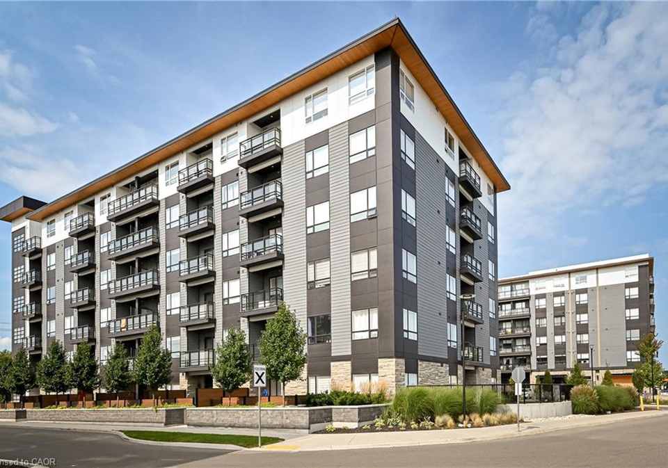251-northfield-drive-e-waterloo-ontario-40868649