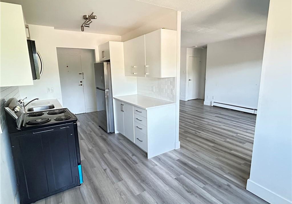 54-country-hill-drive-kitchener-ontario-40868667