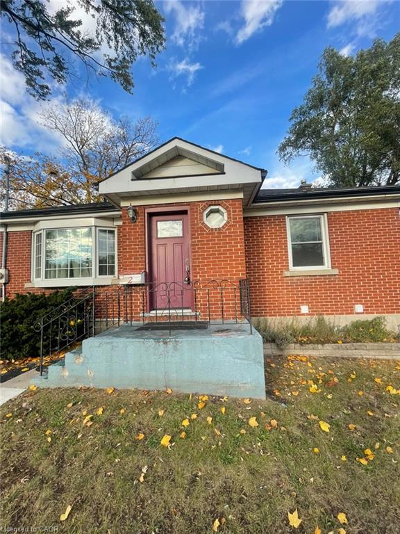 2-menzie-avenue-guelph-ontario-40868678