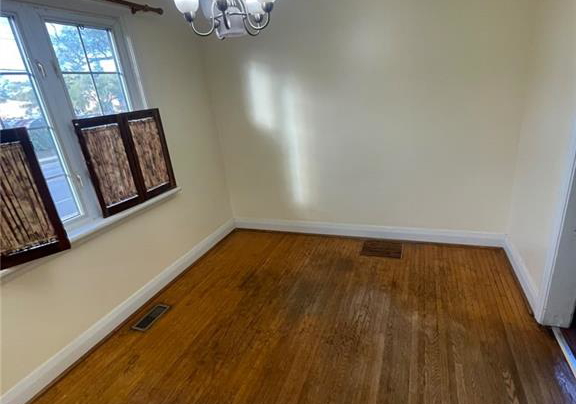 2-menzie-avenue-guelph-ontario-40868678
