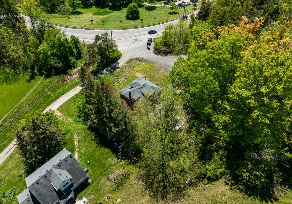 193-mill-street-s-waterdown-ontario-40868684