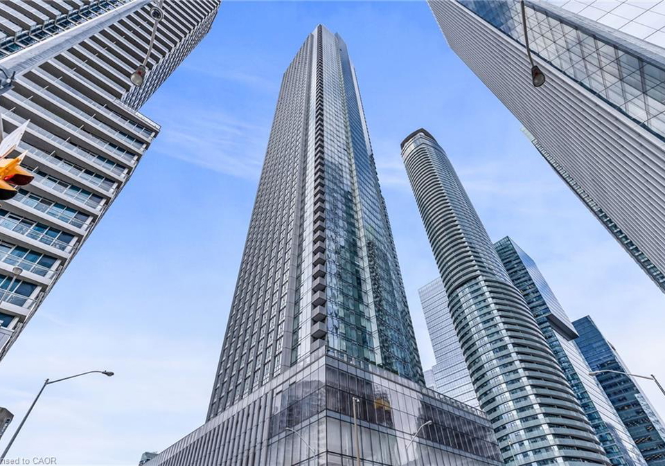 10-york-street-toronto-ontario-40868773