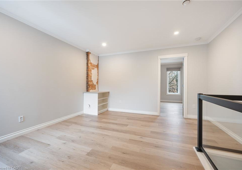 345-macnab-street-n-hamilton-ontario-40868799