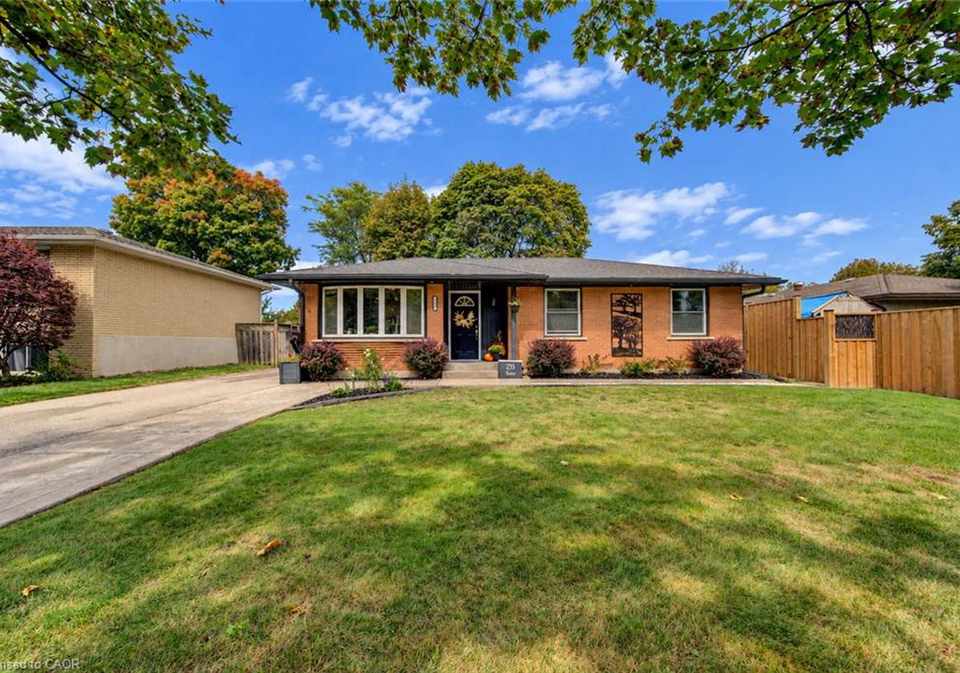 235-winston-boulevard-cambridge-ontario-40868808