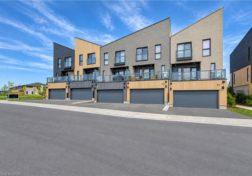 15-benninger-drive-kitchener-ontario-40868850