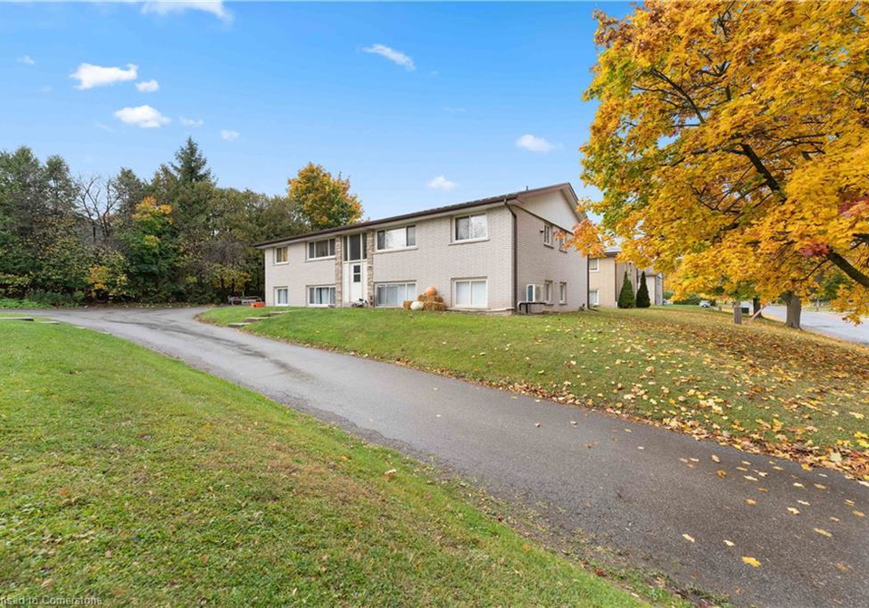 258-south-drive-simcoe-ontario-xh4178281
