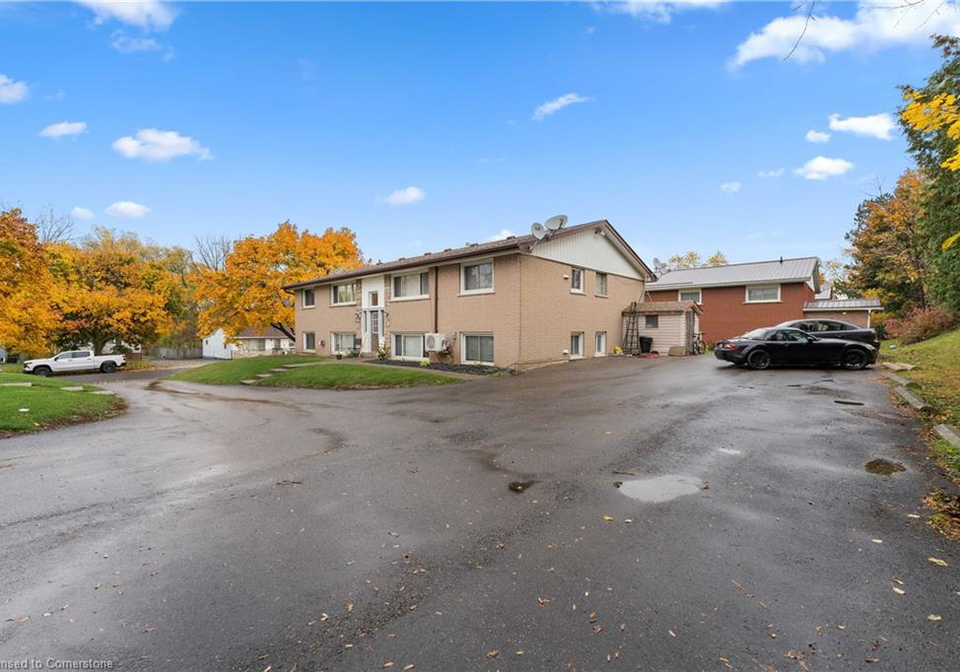 256-south-drive-simcoe-ontario-xh4178288